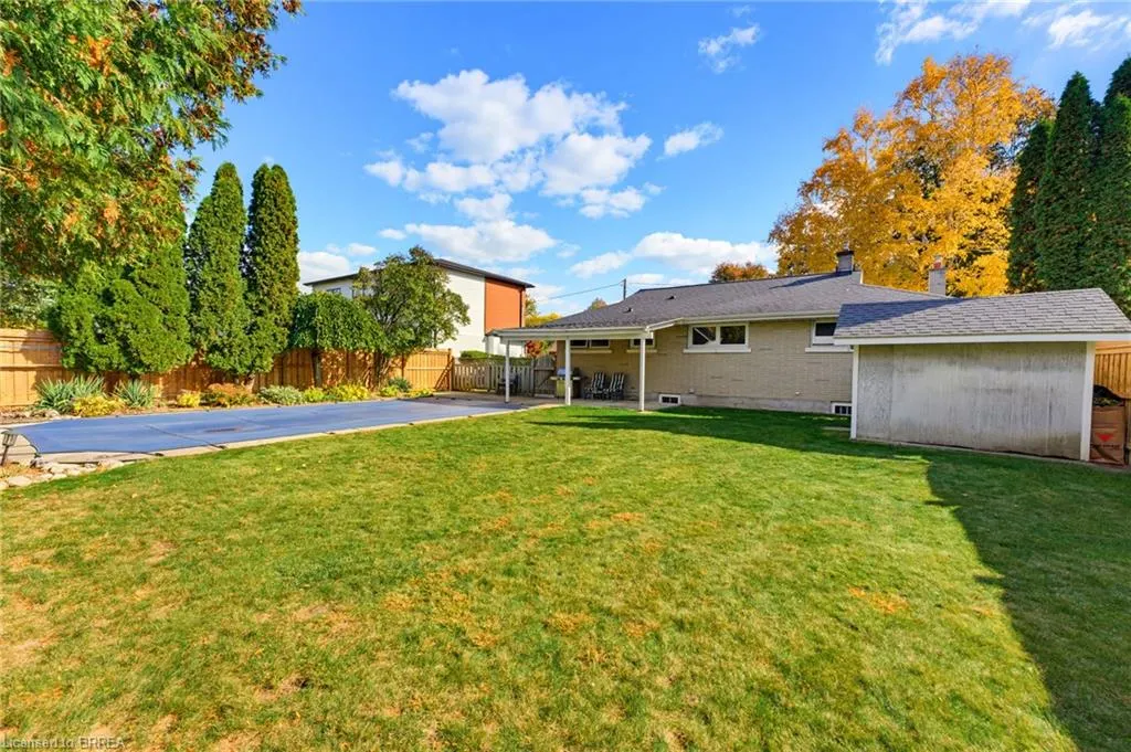 38 Varadi Avenue