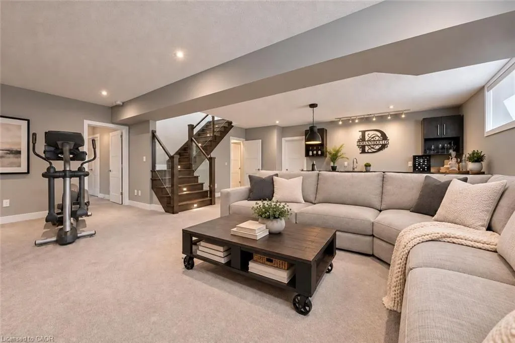 66 Waverley Drive