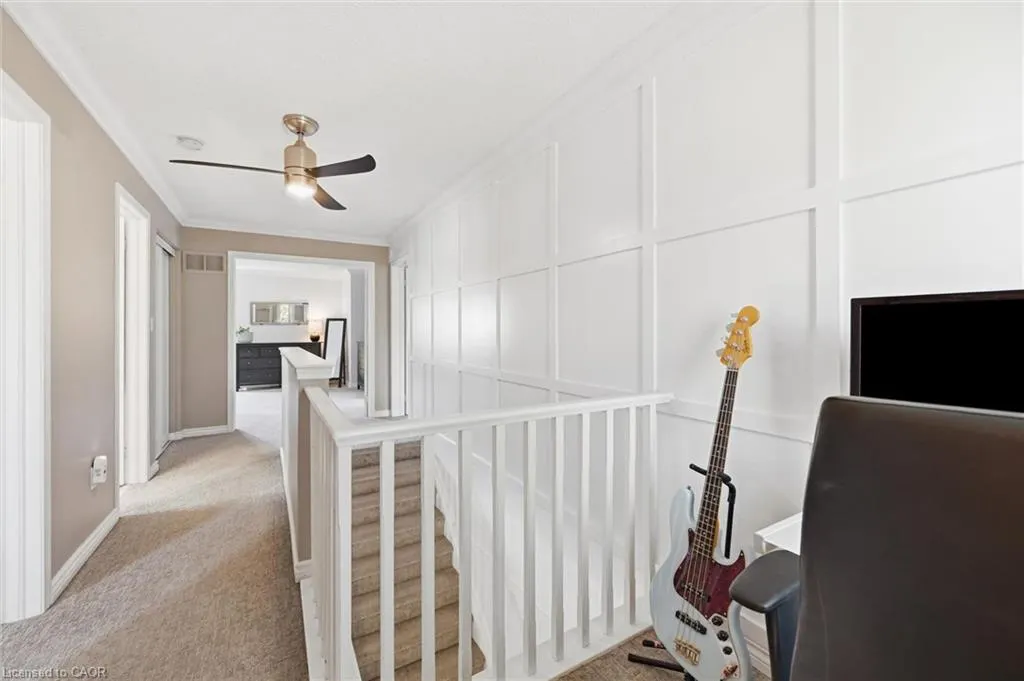 2206 Casselman Court