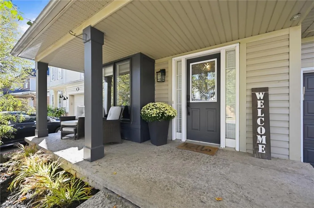 2206 Casselman Court