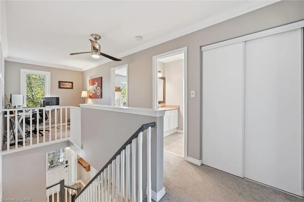 2206 Casselman Court