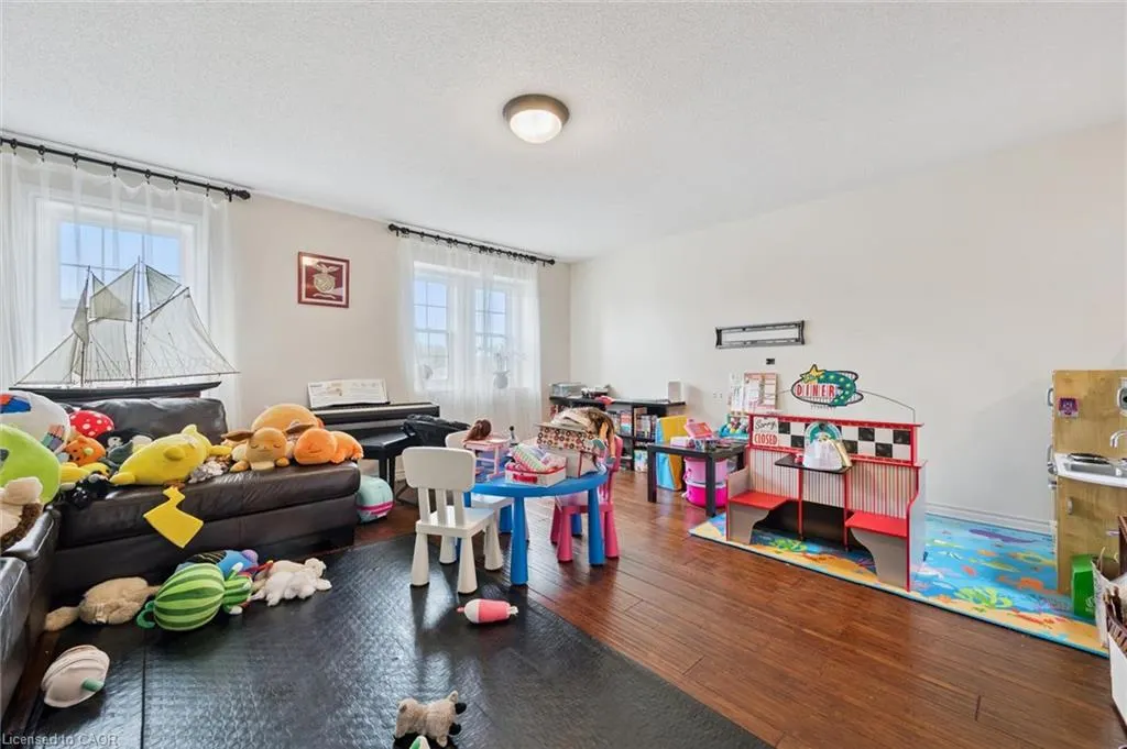 2254 Norfolk Drive