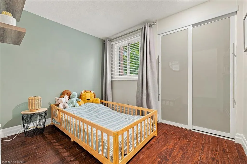 220 Salisbury Avenue #13