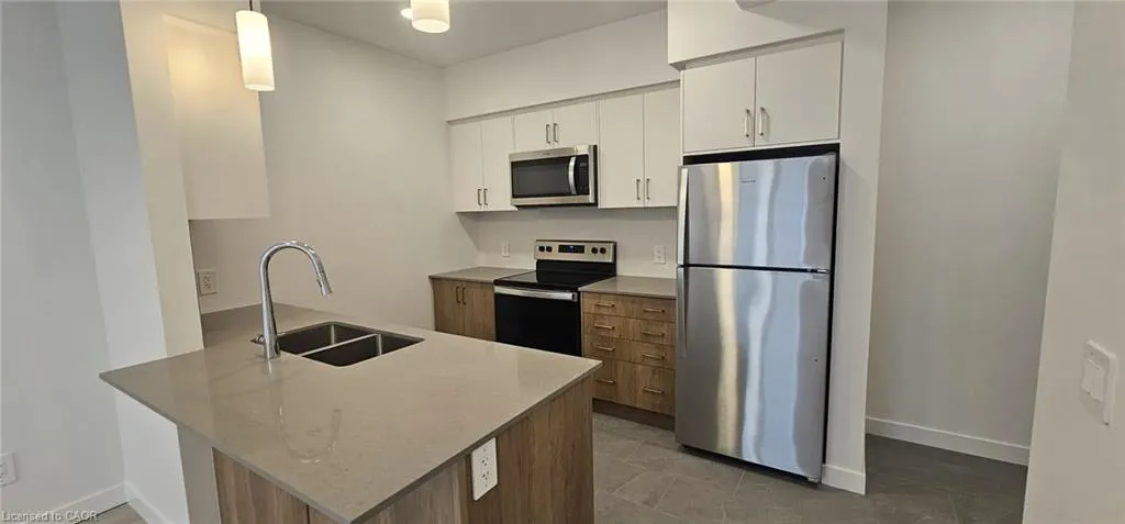 31 Mill Street #9