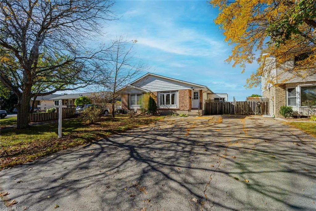 38 Manley Crescent