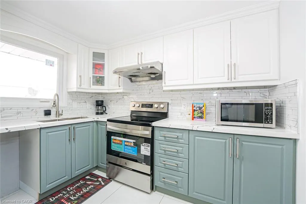38 Manley Crescent