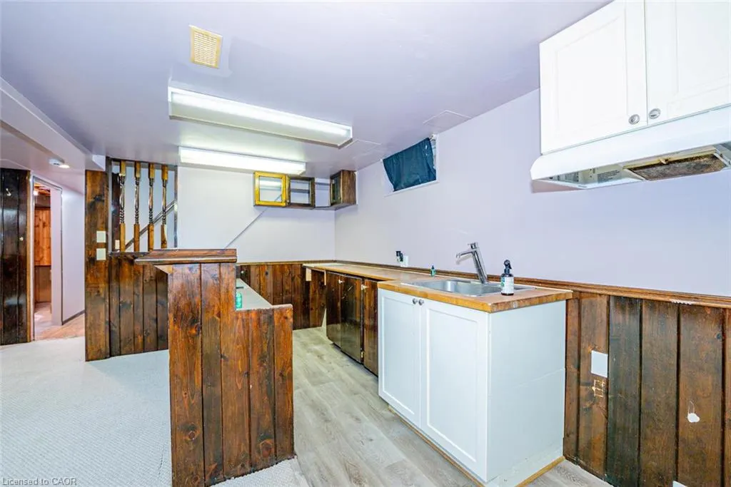38 Manley Crescent