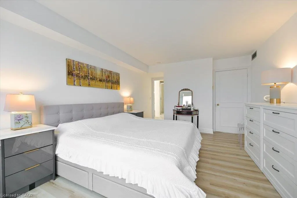 1 Palace Pier Court #2210