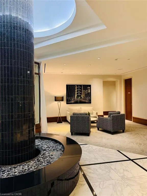 1 Palace Pier Court #2210