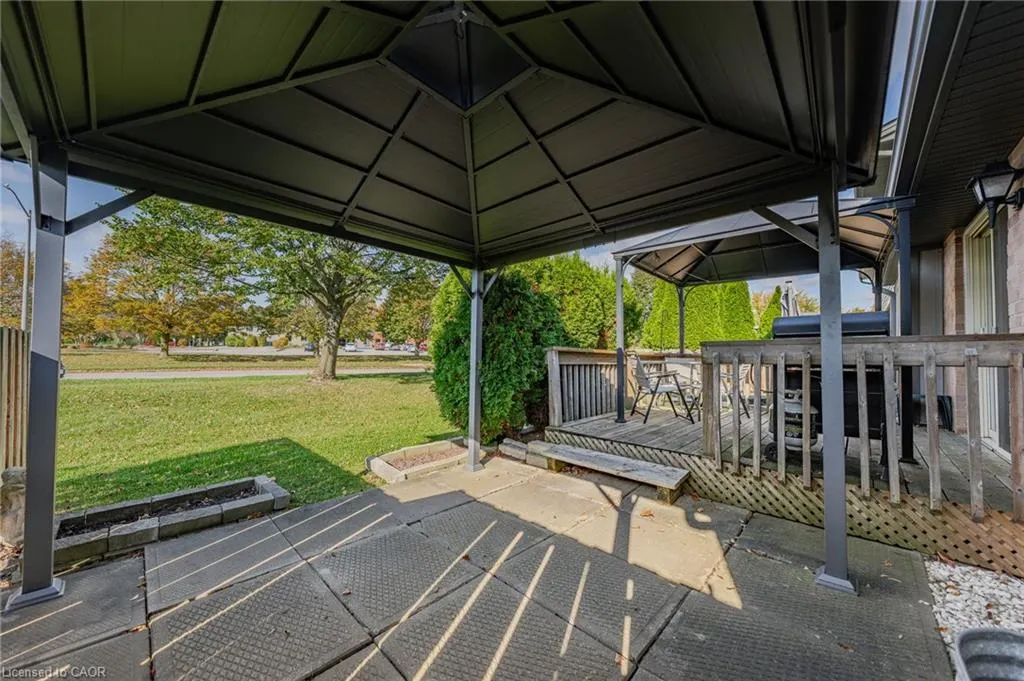 700 Erinbrook Drive #4
