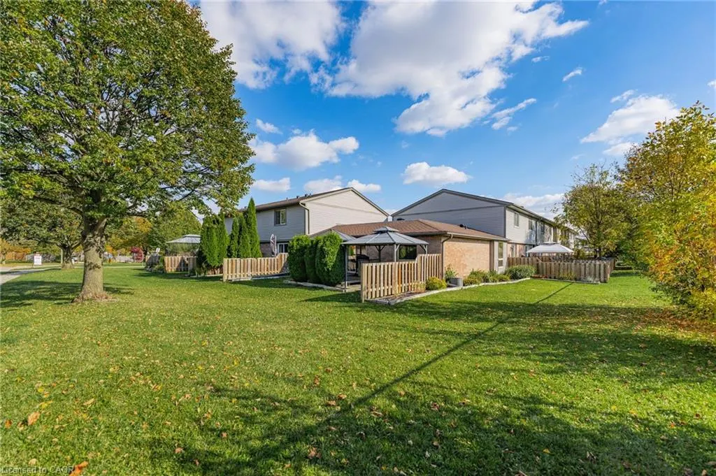 700 Erinbrook Drive #4