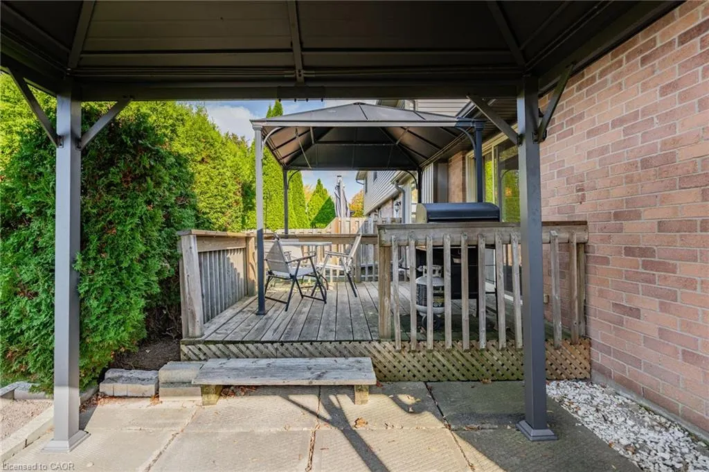 700 Erinbrook Drive #4