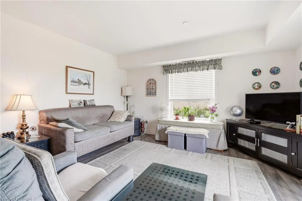1045 Nadalin Heights #309