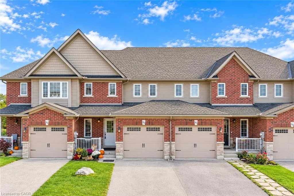 639 Crawford Crescent