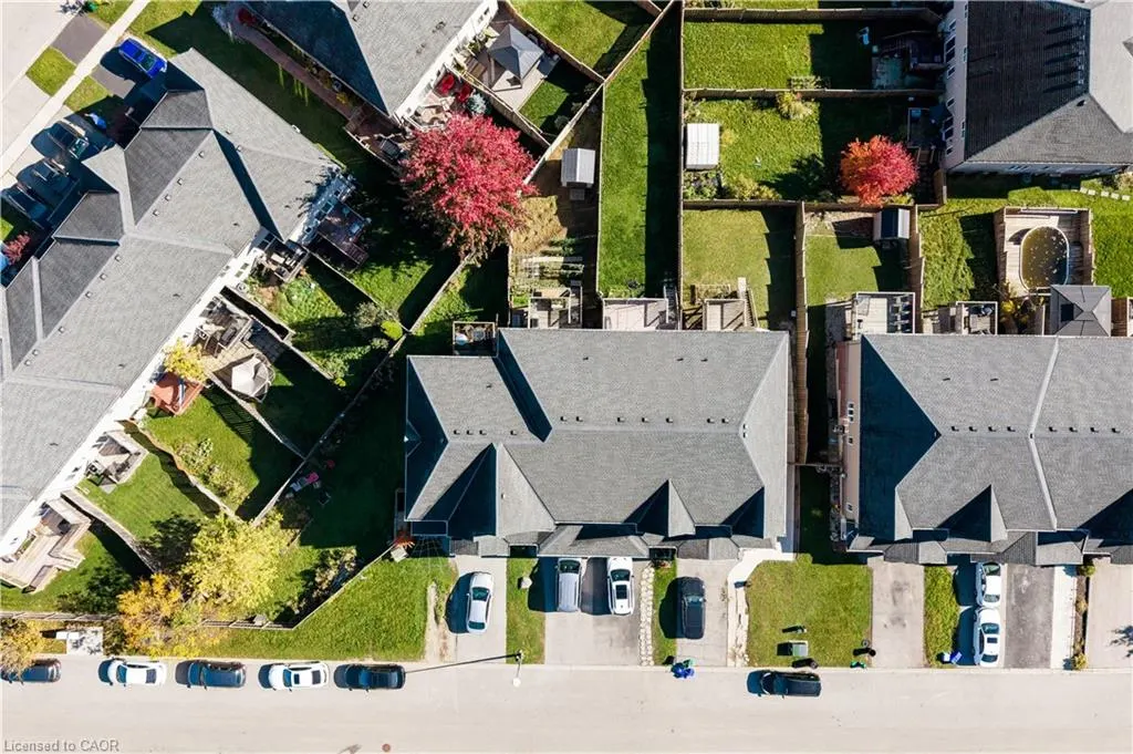 639 Crawford Crescent