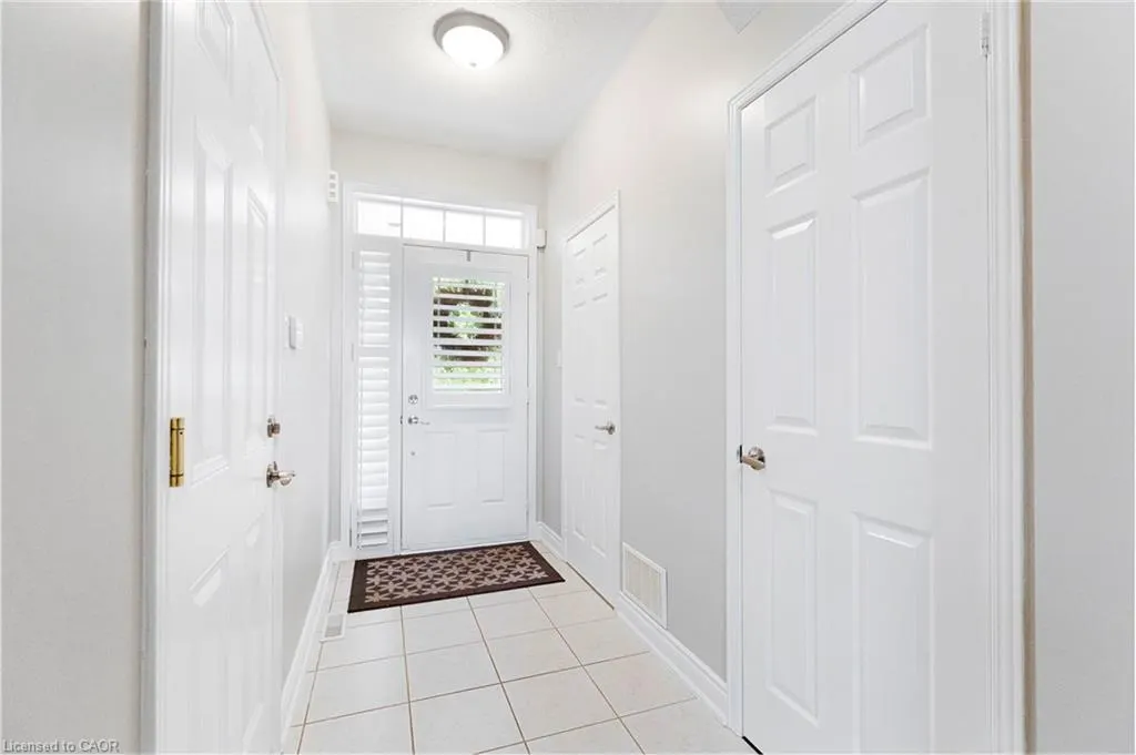 4142 Judson Common
