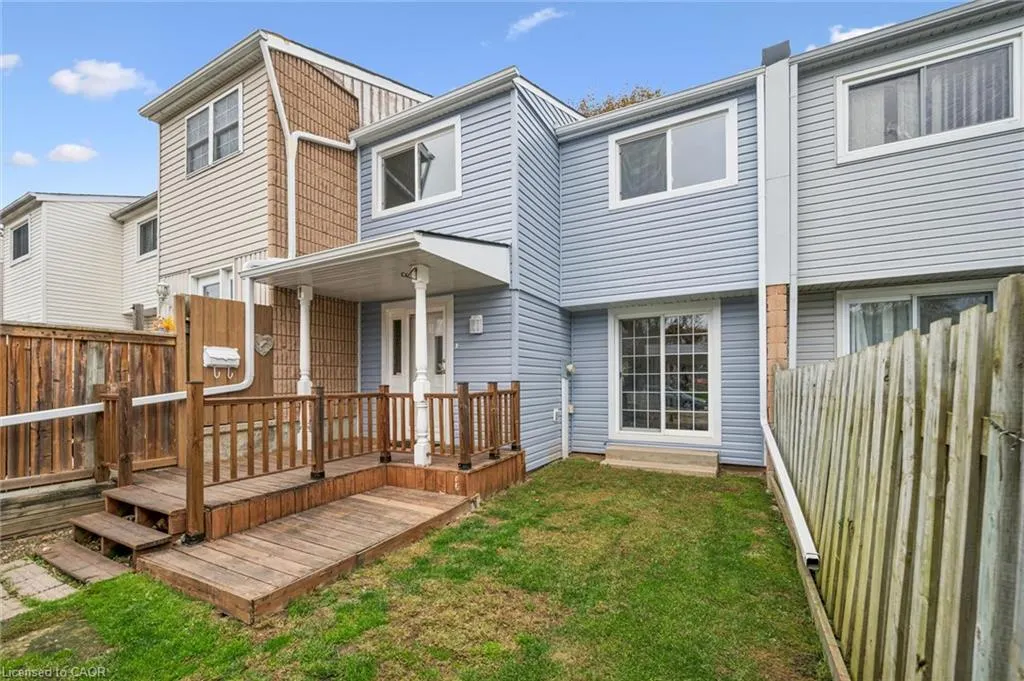 64 Frobisher Court