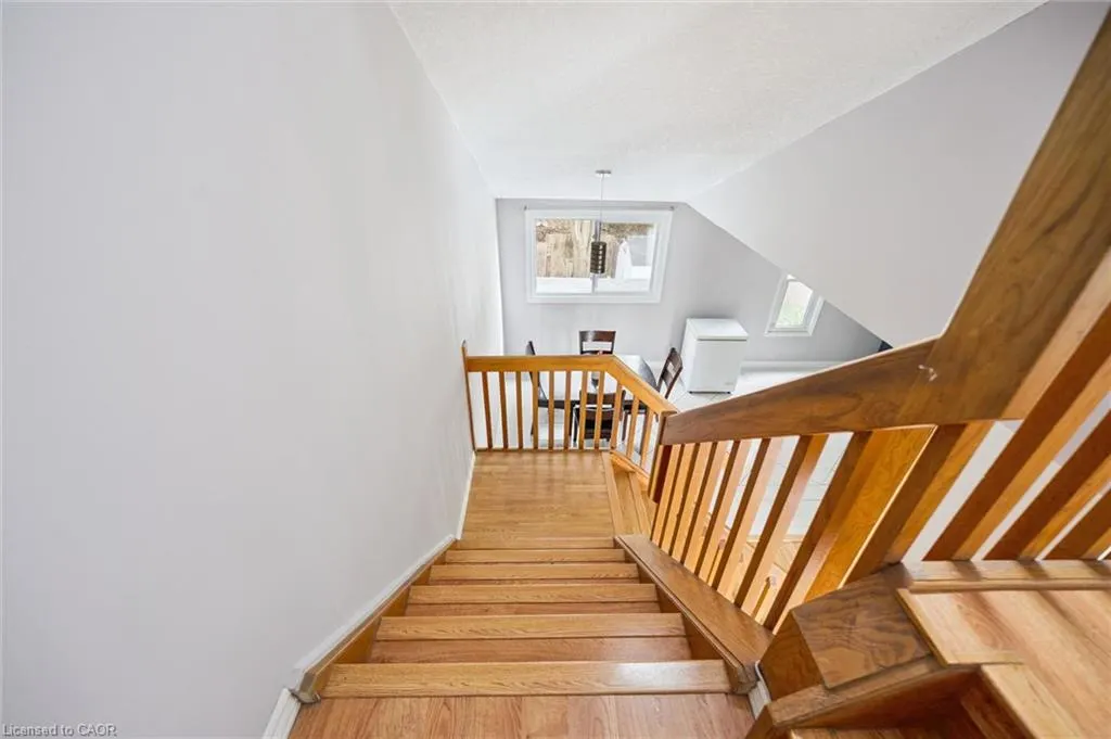 64 Frobisher Court