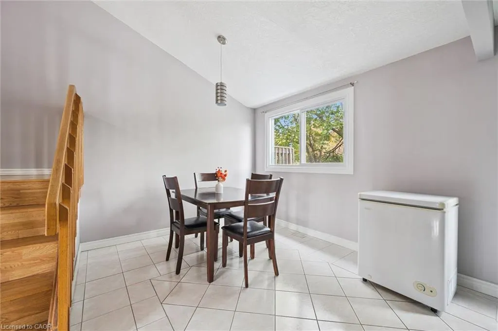 64 Frobisher Court
