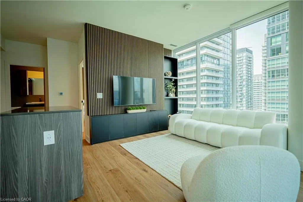 35 Mercer Street #3114