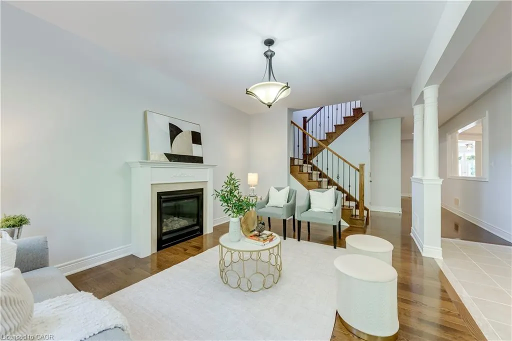 2241 Adirondak Trail