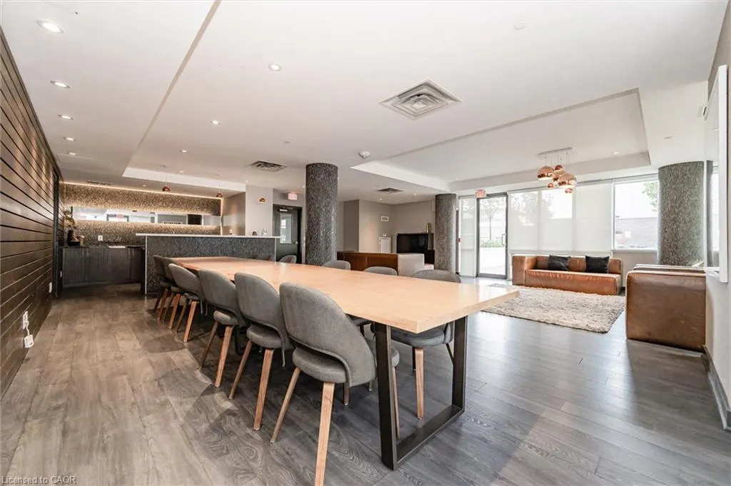 85 Duke Street #1707