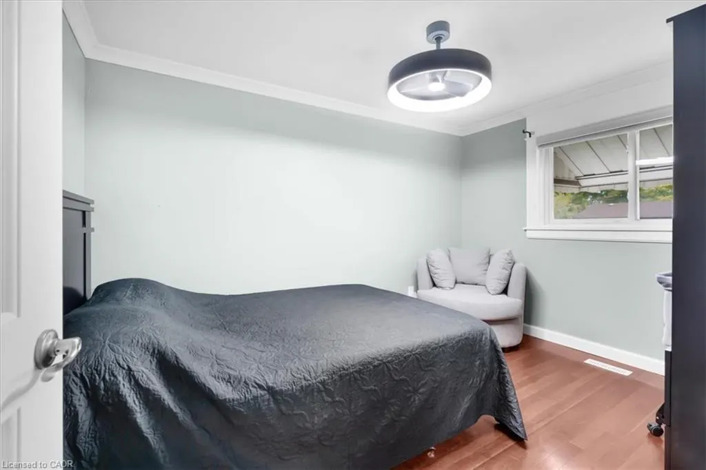 31 Berrisfield Crescent