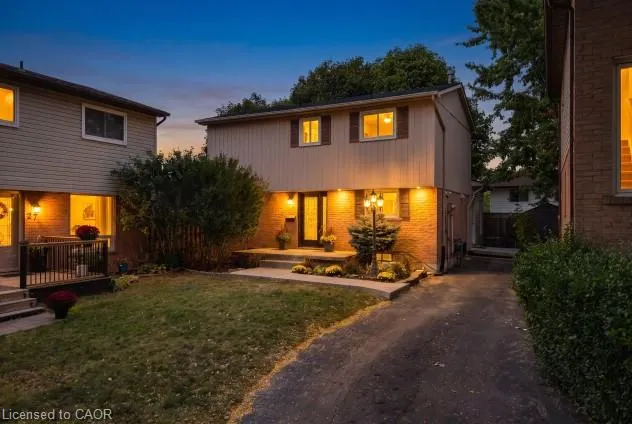 31 Berrisfield Crescent