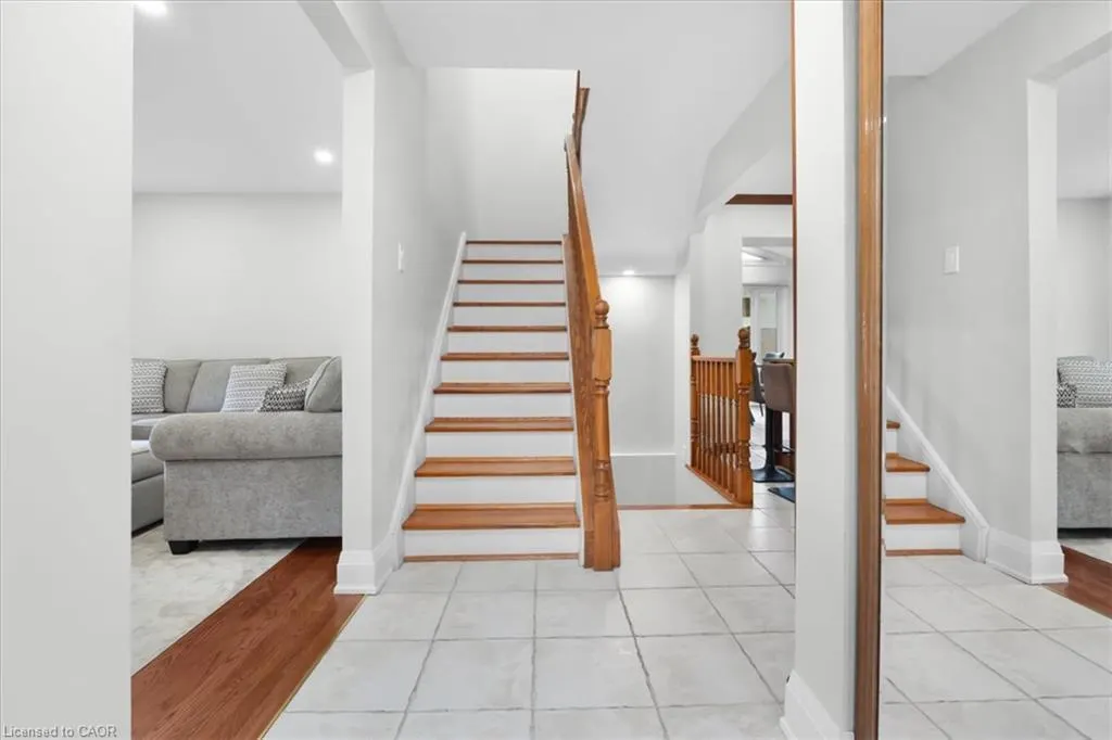 31 Berrisfield Crescent