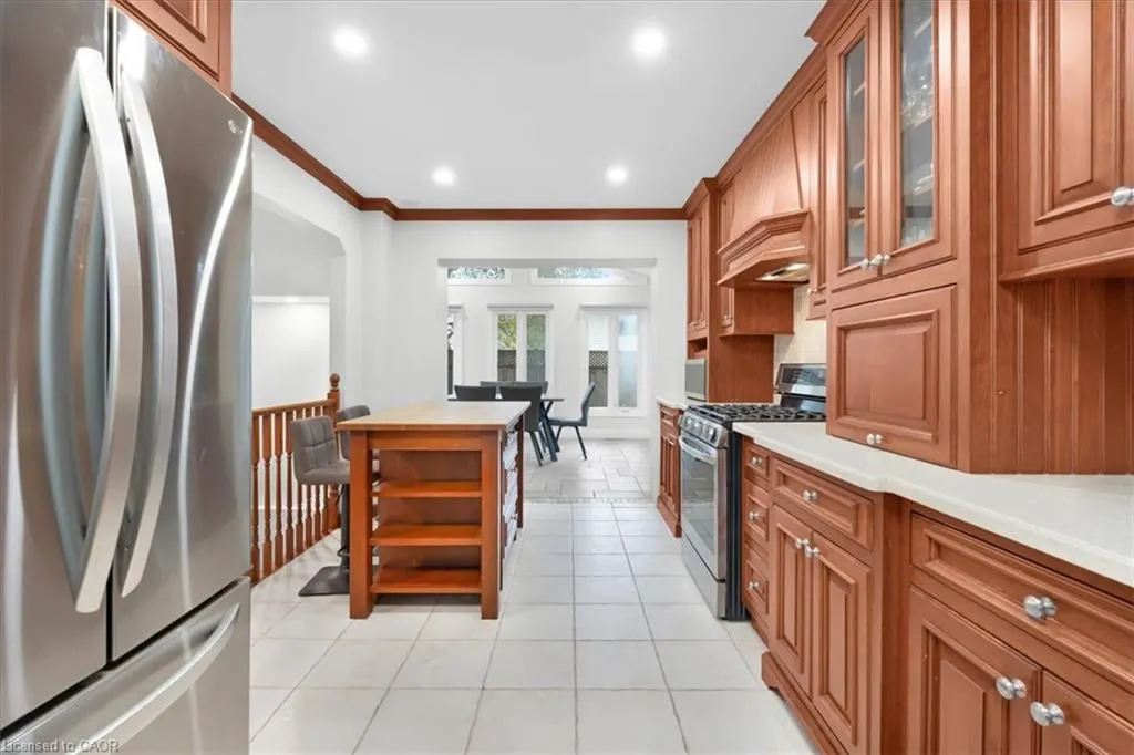 31 Berrisfield Crescent