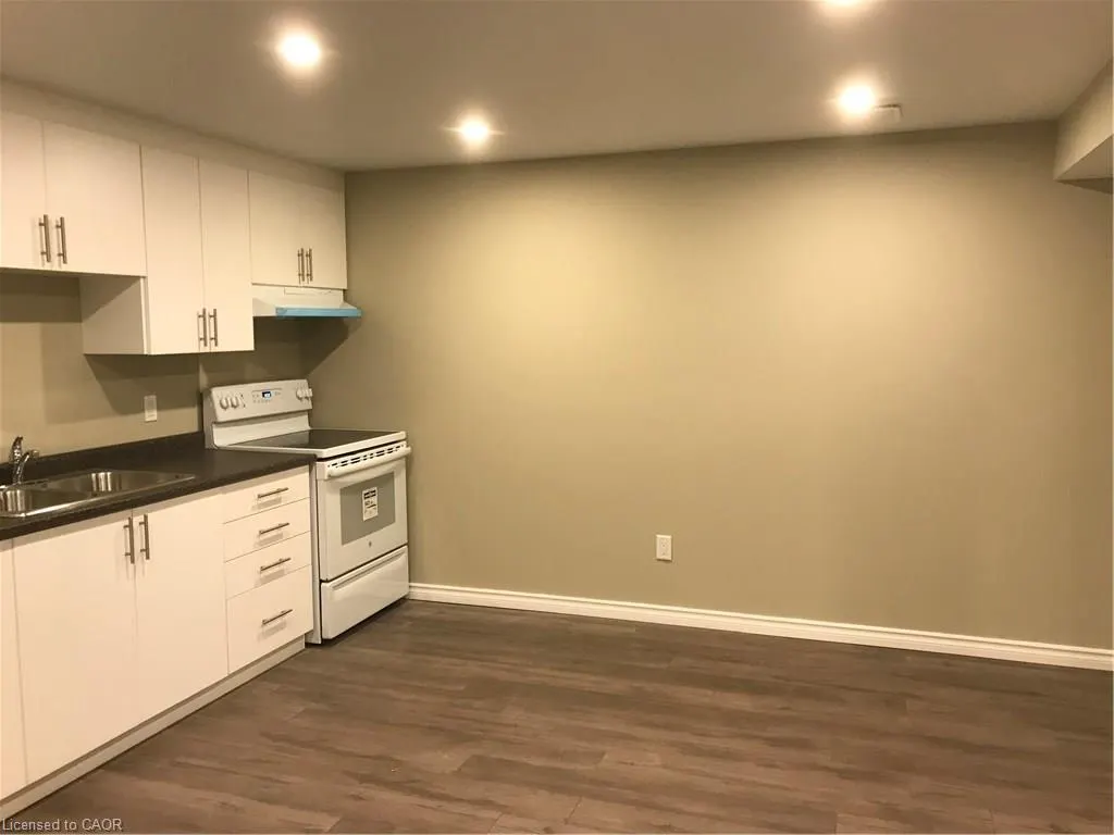 102 B Elmbank Trail