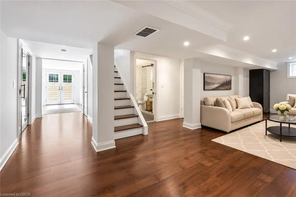 270 Poplar Drive