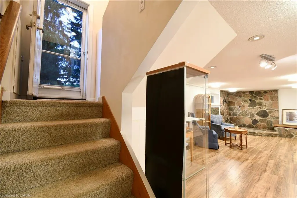 855 Governors Road