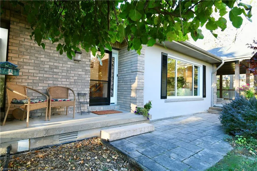 855 Governors Road