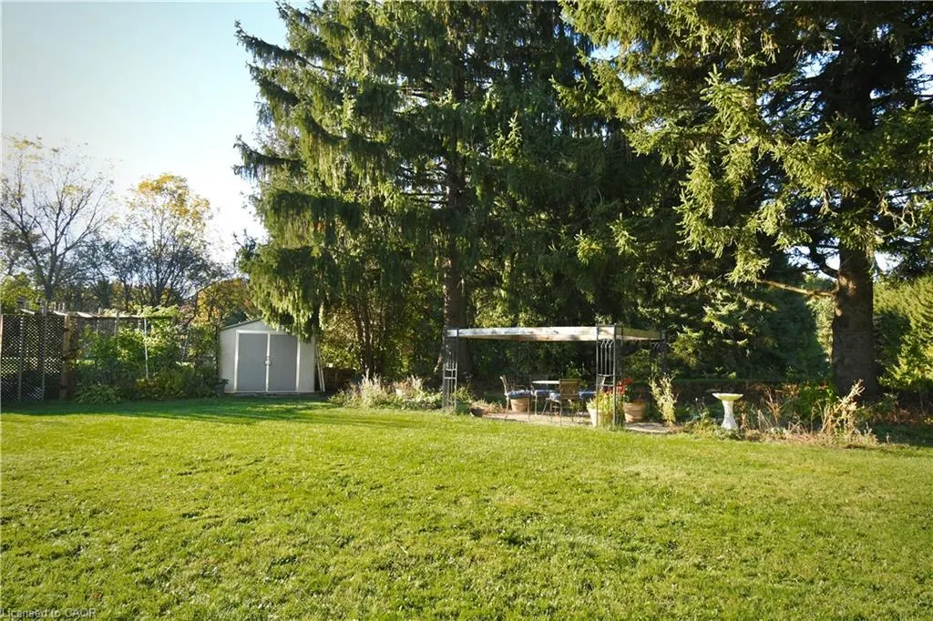 855 Governors Road