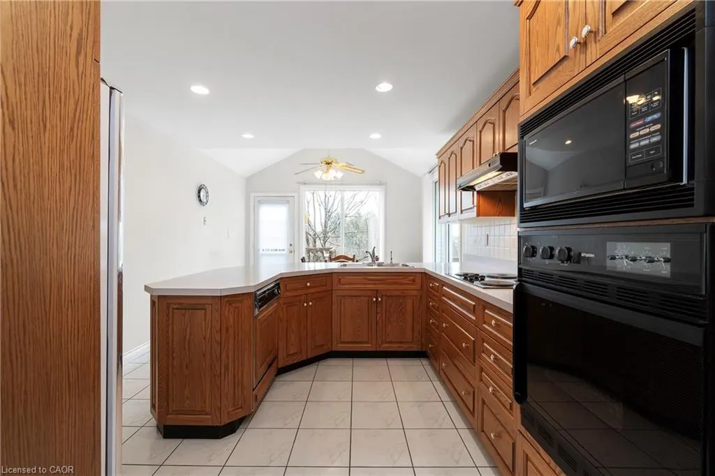 36 Buckingham Drive