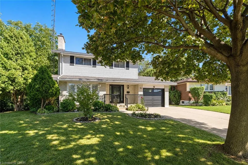 36 Buckingham Drive