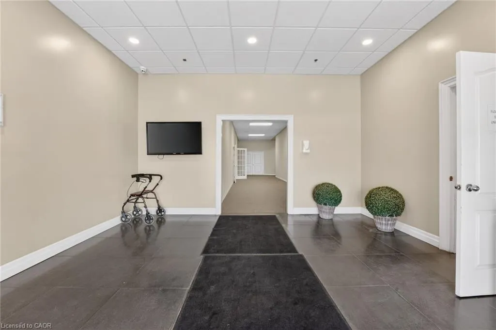 482 S Service Road E #114
