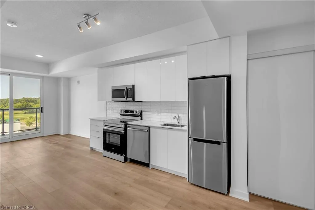 33 Erie Avenue #1505