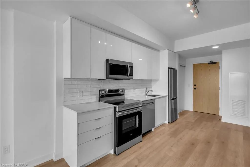 33 Erie Avenue #1505