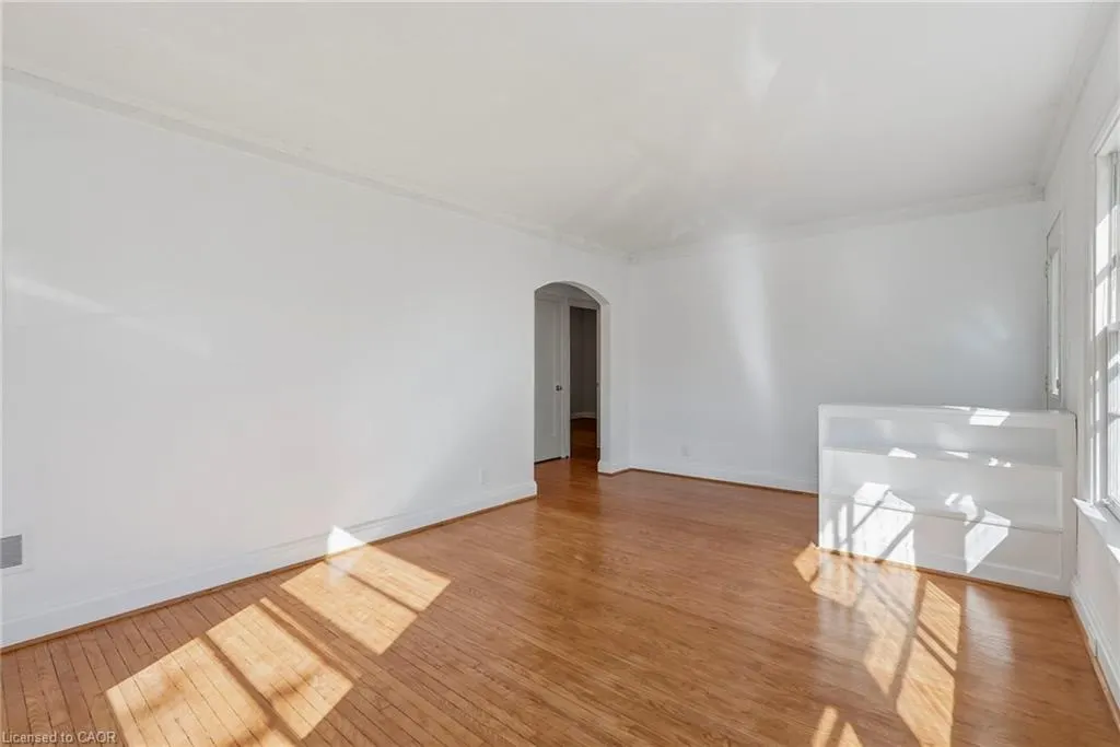 55 Lakeview Avenue