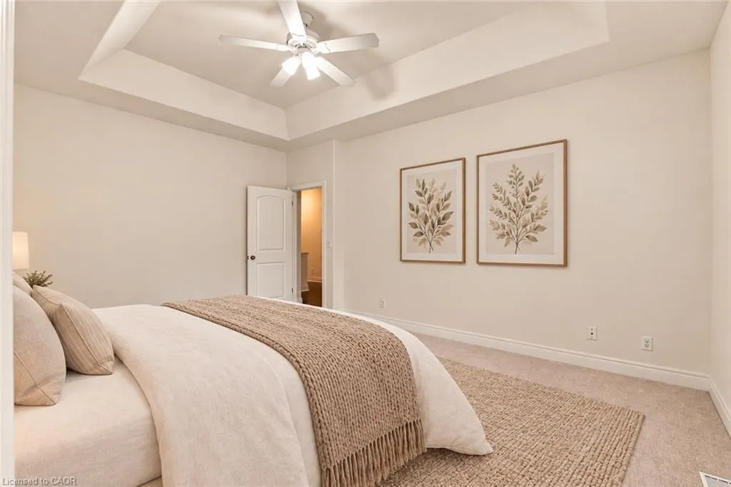 3 Hillside Drive