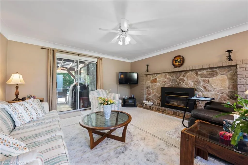6 Howard Road
