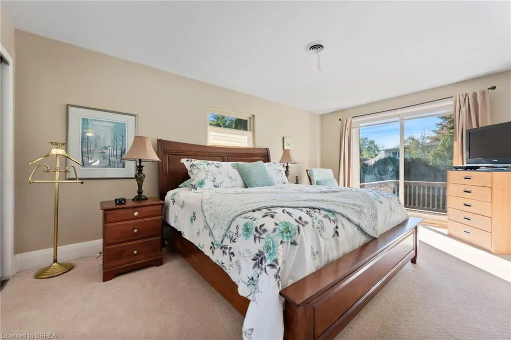 6 Howard Road