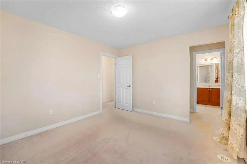 890 Fowles Court