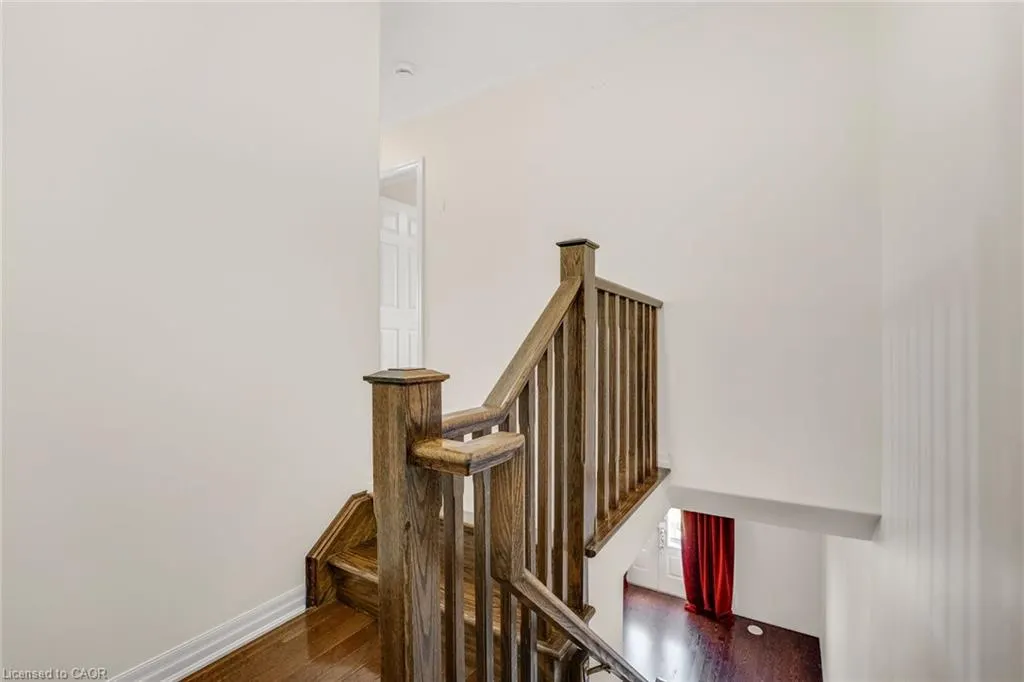 890 Fowles Court