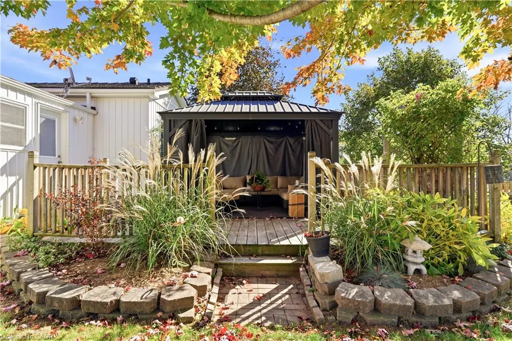 1360 Waterdown Road
