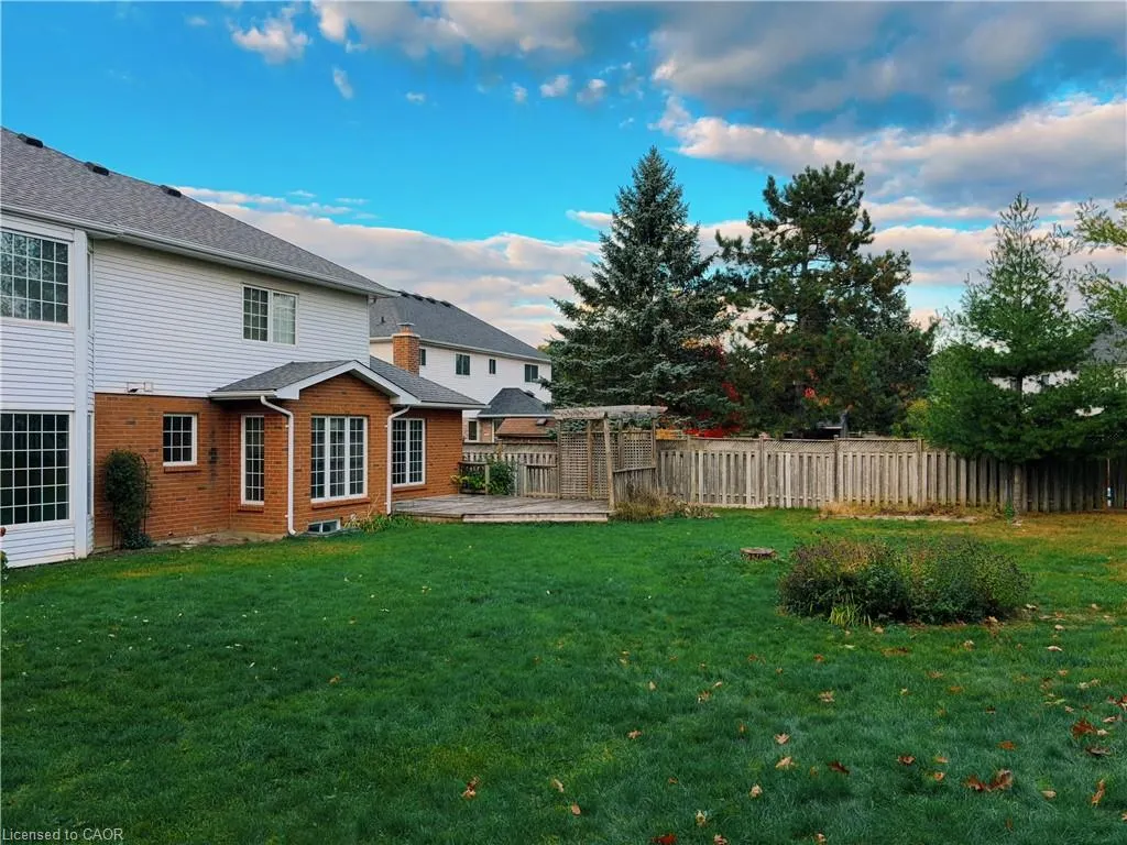 535 Cairncroft Place