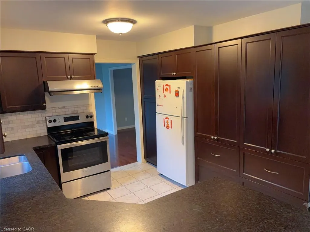 535 Cairncroft Place
