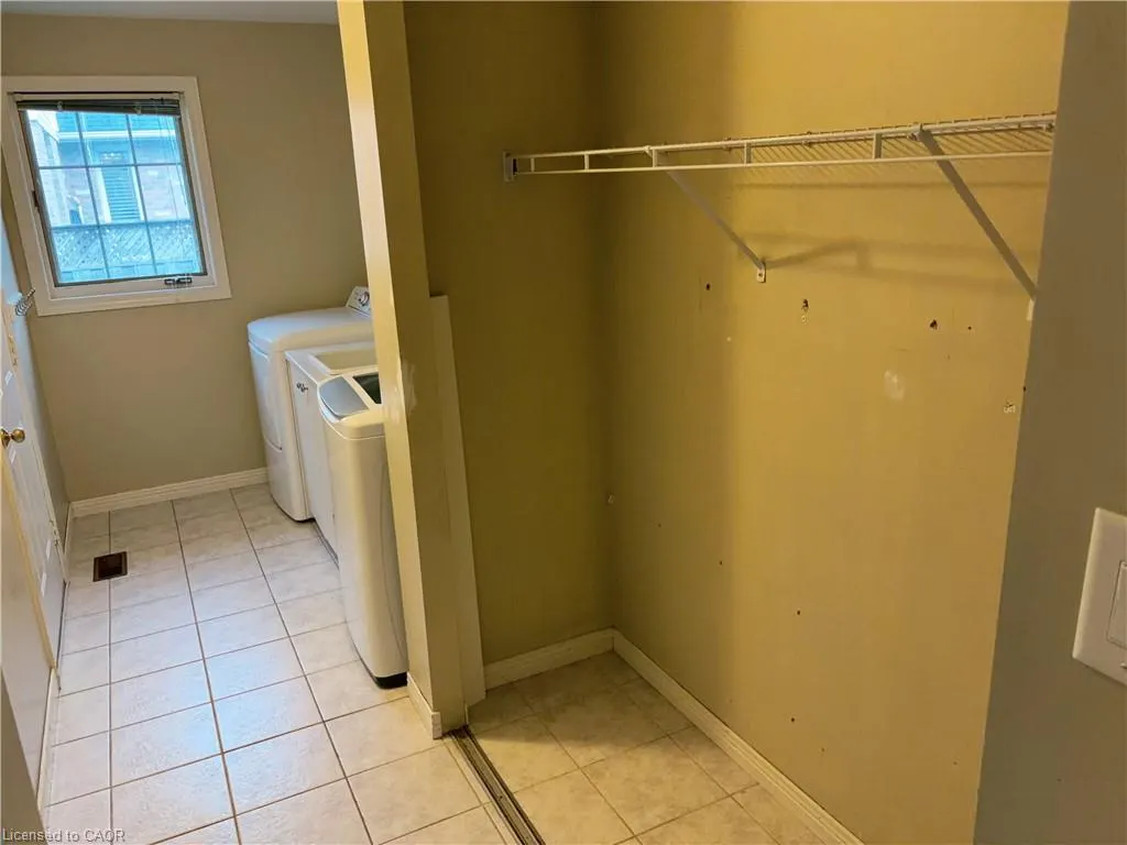 535 Cairncroft Place